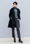 Edgy Minimalist in Monotone Layers