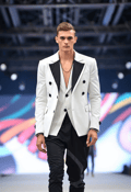 Urban Chic: The Power of Contrast