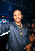 Rhythm and Swagger: The Perfect Clubbing Selfie